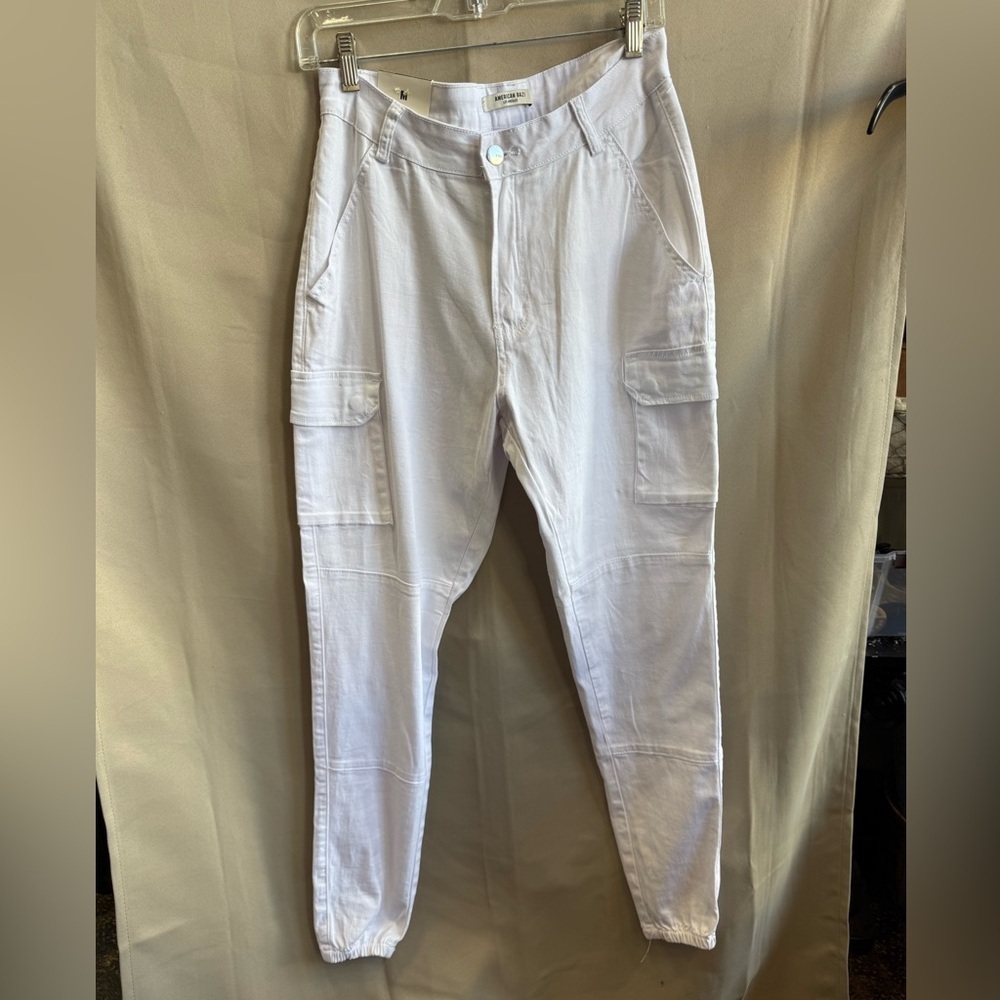 American Bazi White Color Twill Jogger Pants Size M NWT